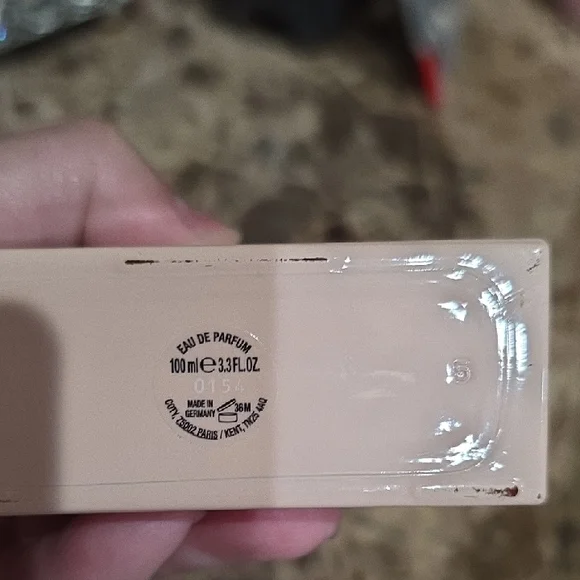 Gucci Bloom - Sophisticated Pink Essence - Picture 2 of 5